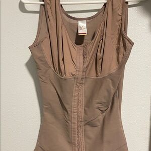 Front Hook Sculpting Shapewear Bodysuit in Mauve Taupe